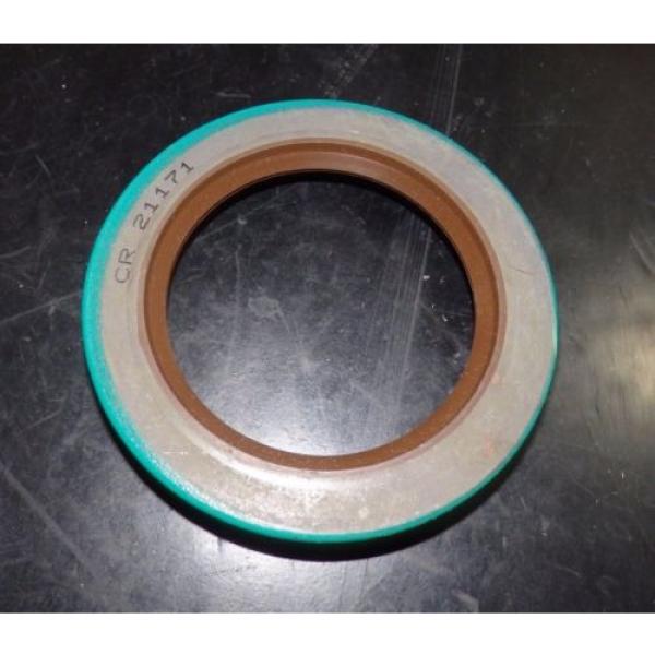 SKF Fluoro Rubber Oil Seal, QTY 1, 2.125&#034; x 3&#034; x .4375&#034;, 21171 |3024eJO1 #3 image